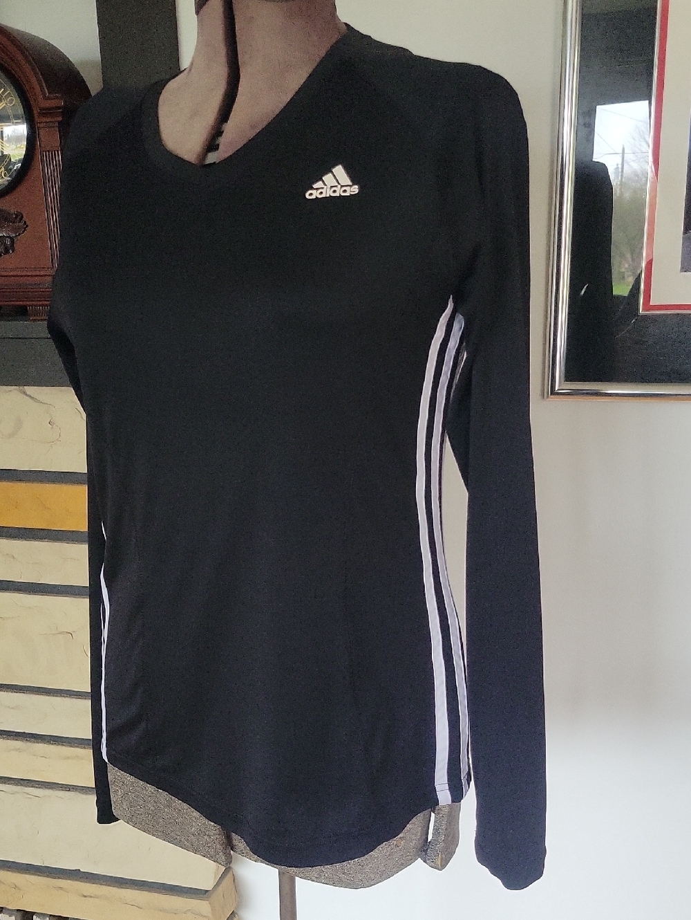Adidas Top, Medium, Black/ White